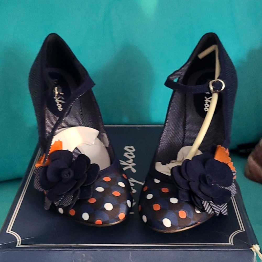Ruby shoos size us 7 (38)